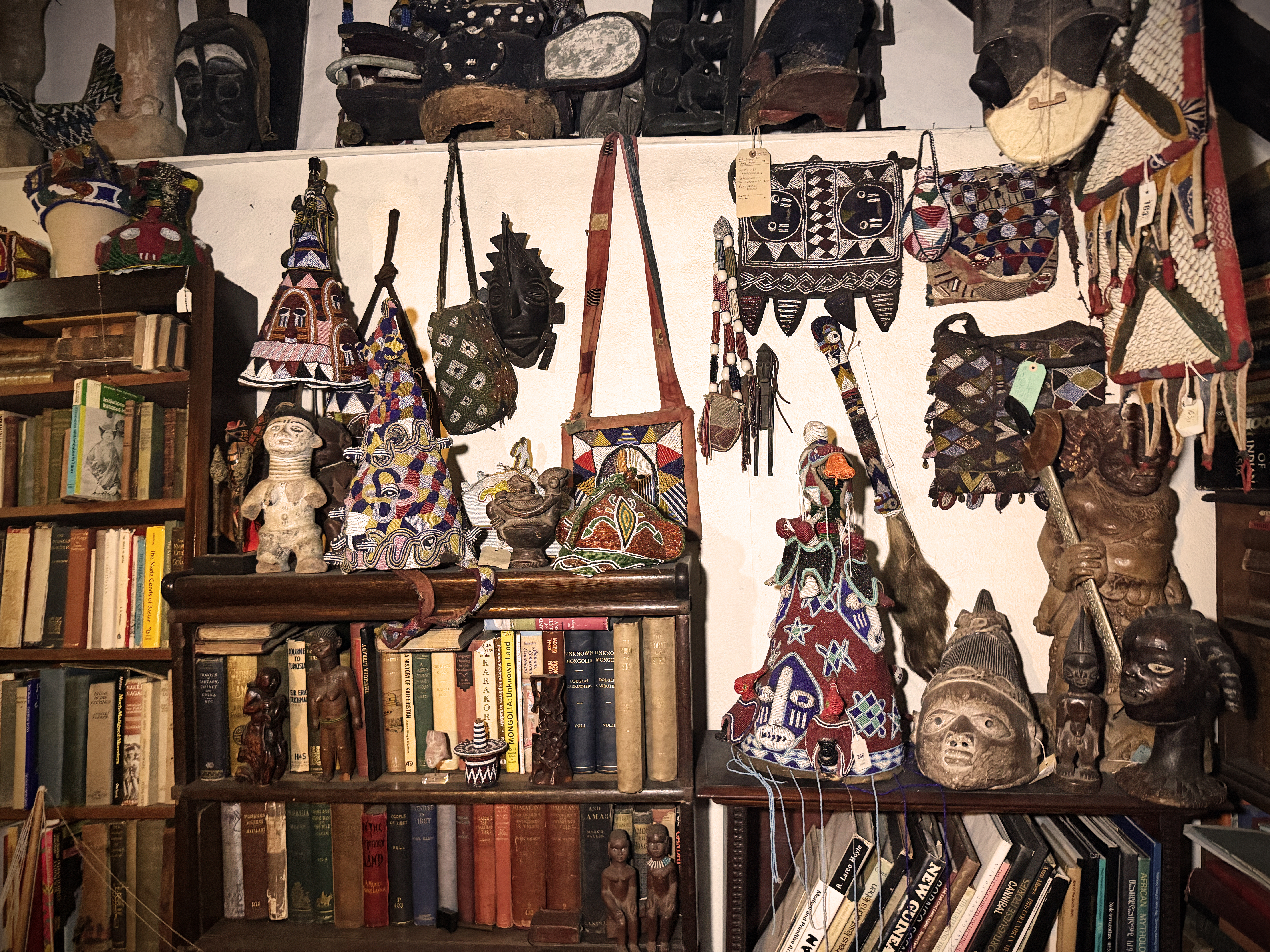 DEC BANNER ANTIQUES