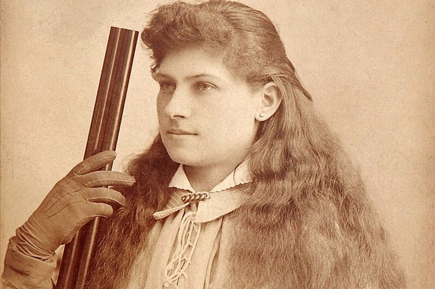 Annie Oakley By Baker's Art Gallery C1880s Crop